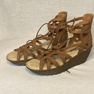 Skechers women’s lace up wedge sandals NEW